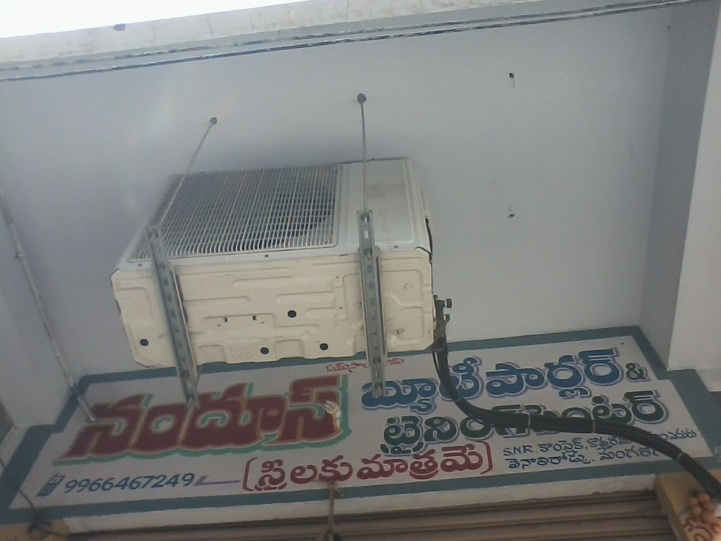 Nandus Beauty Parlour Training Centre A C