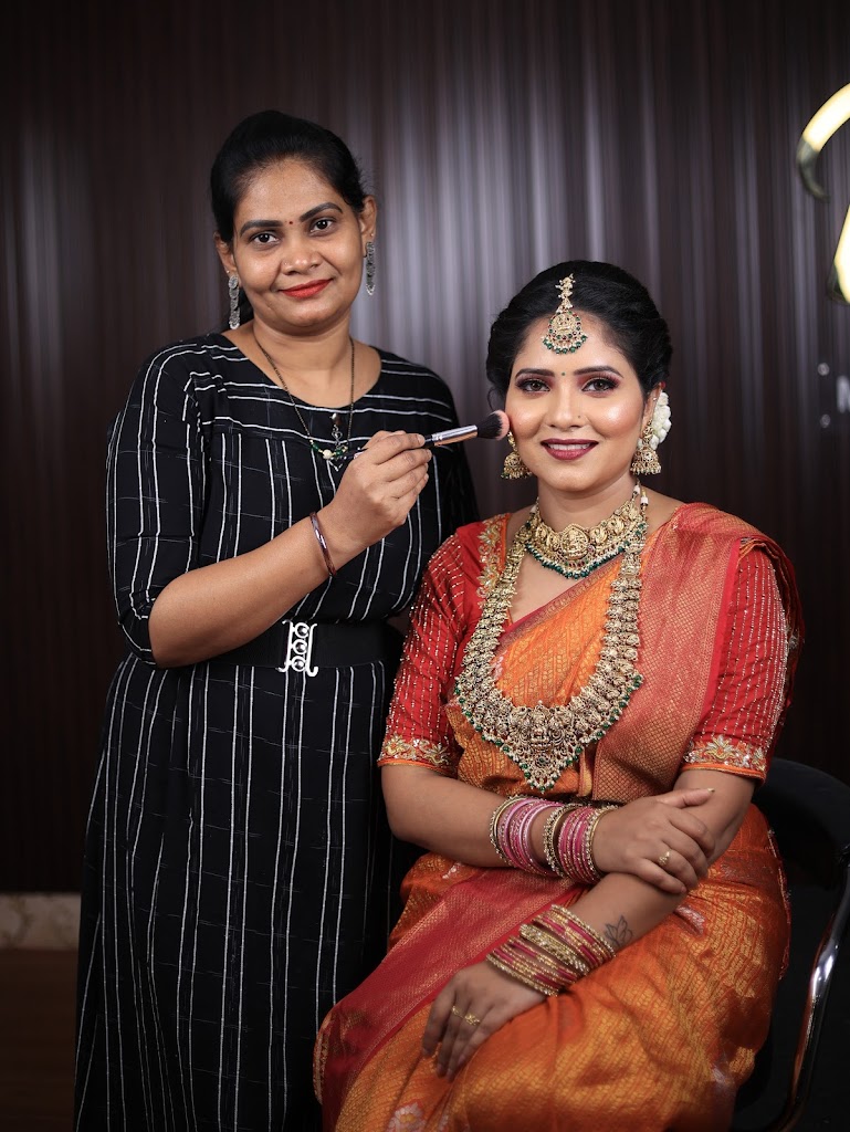 Colors Beauty Parlour