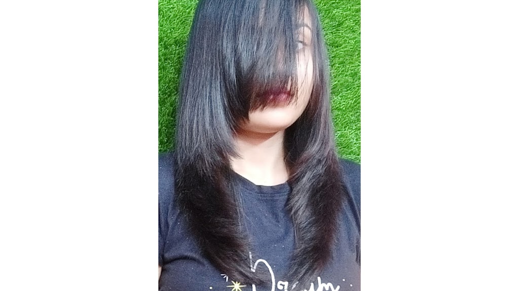 Shraddha Ladies Beauty Parlour And Makeup Studio