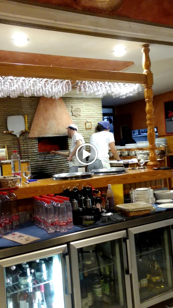 Pizzeria L'Etrusco — Ambiente