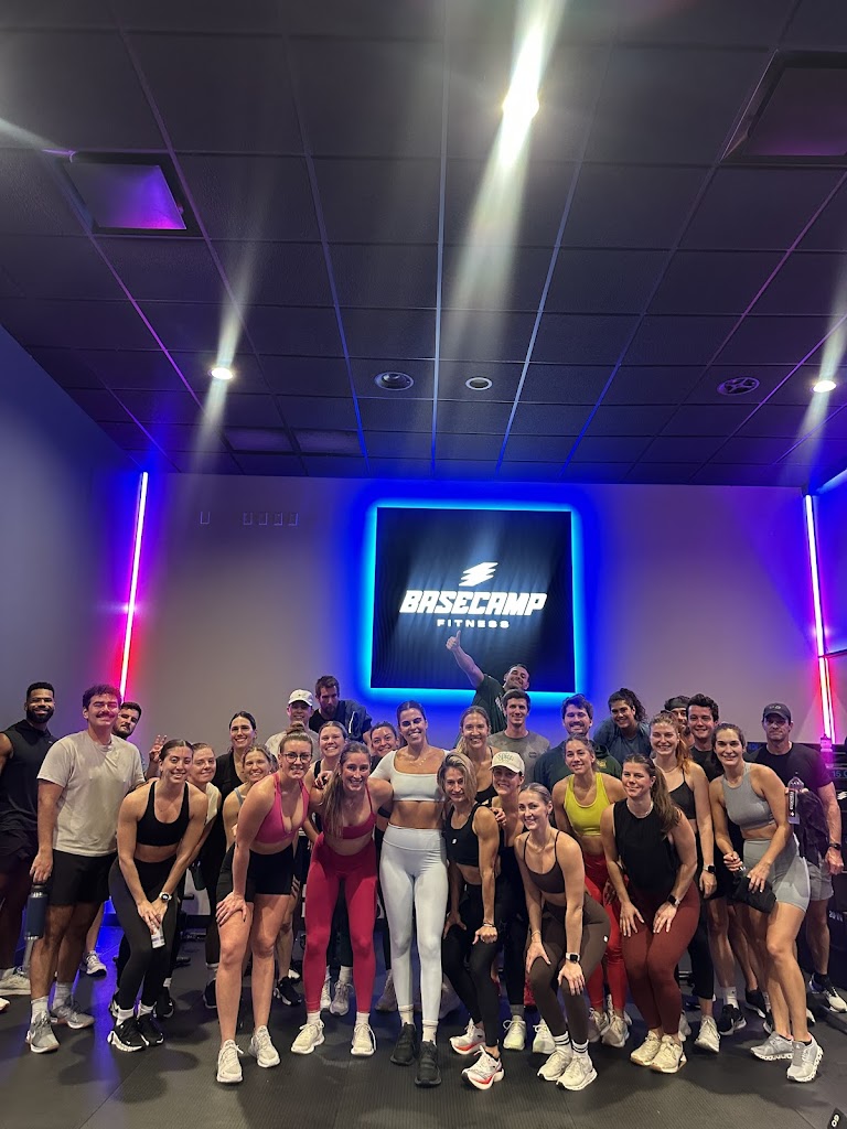  Basecamp Fitness Chicago (West Loop)