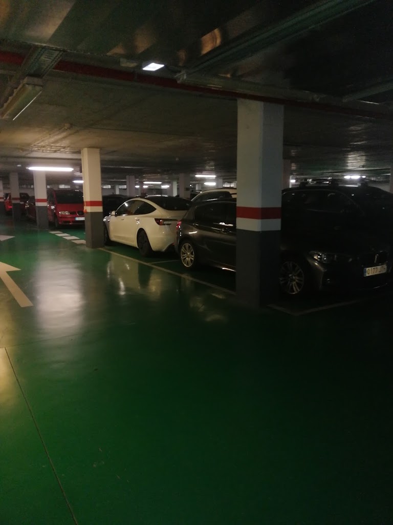 Aparcamiento CIBIR — Estacionamiento