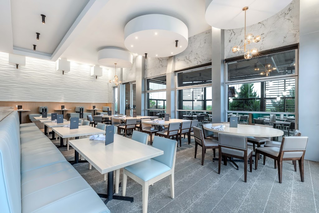 Moxies Dixon Road Restaurant