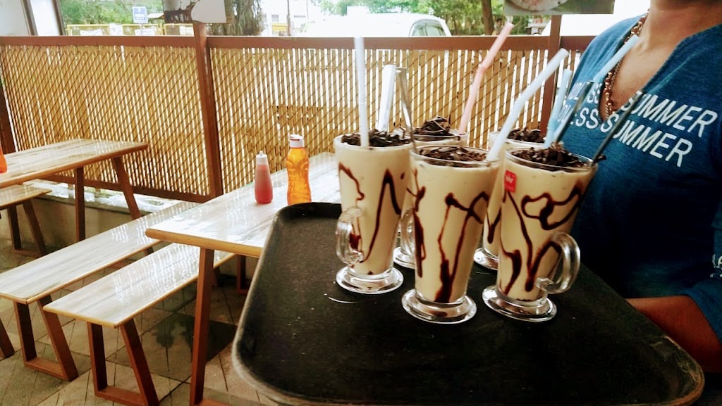 Swami Creamy Cafe