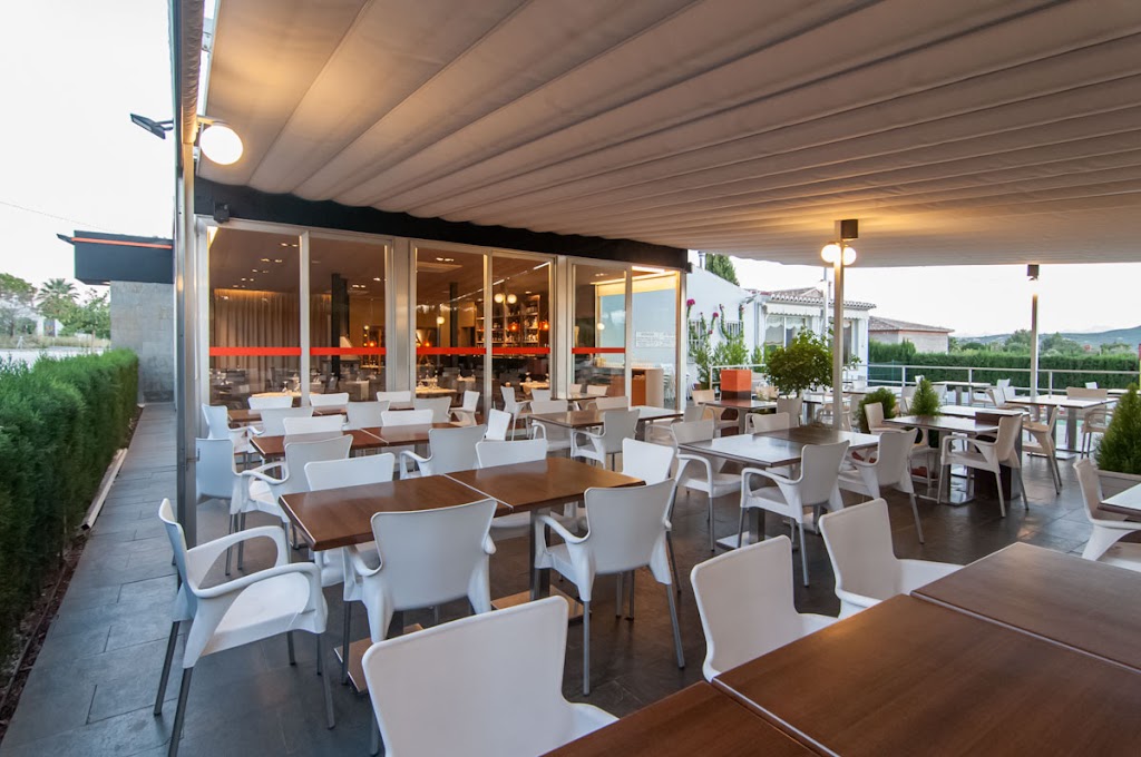Restaurante Montgo — Ambiente