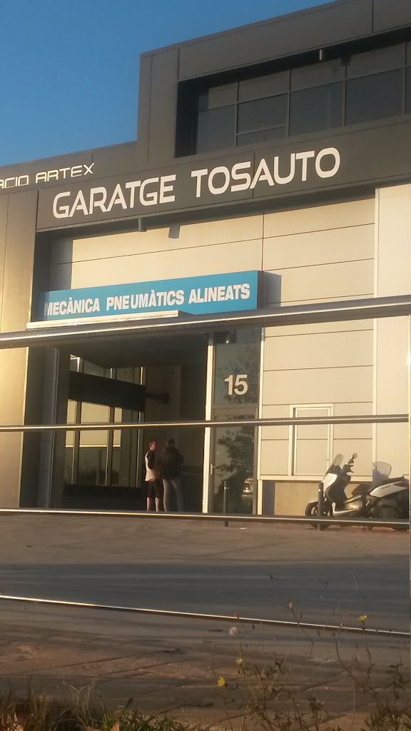 Castrol Service Garatge Tosauto — Exterior