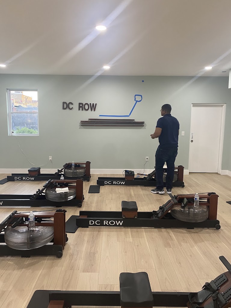  DC Row