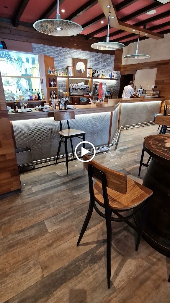 Restaurante Las Brujas — Videos