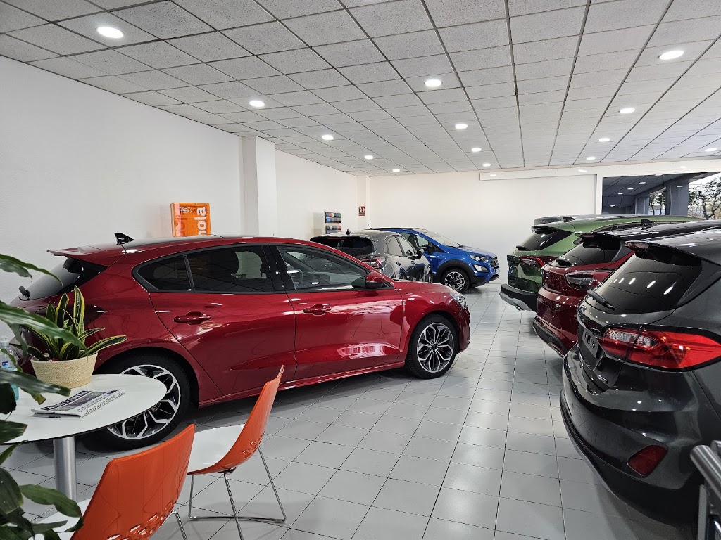 Automotrac Ford - Bosch Car Service — Interior