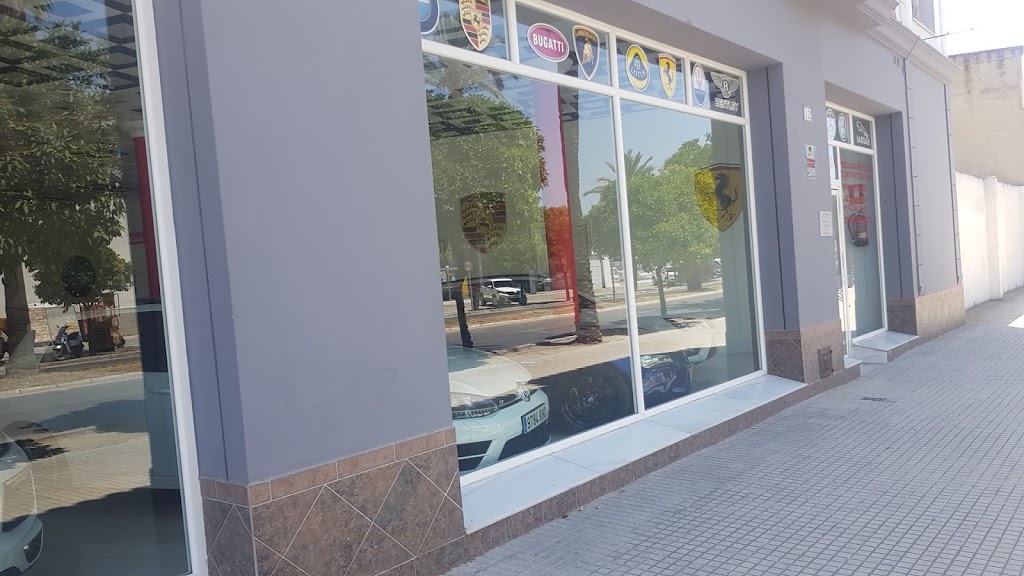 Mundo Cars A & M — Automovil