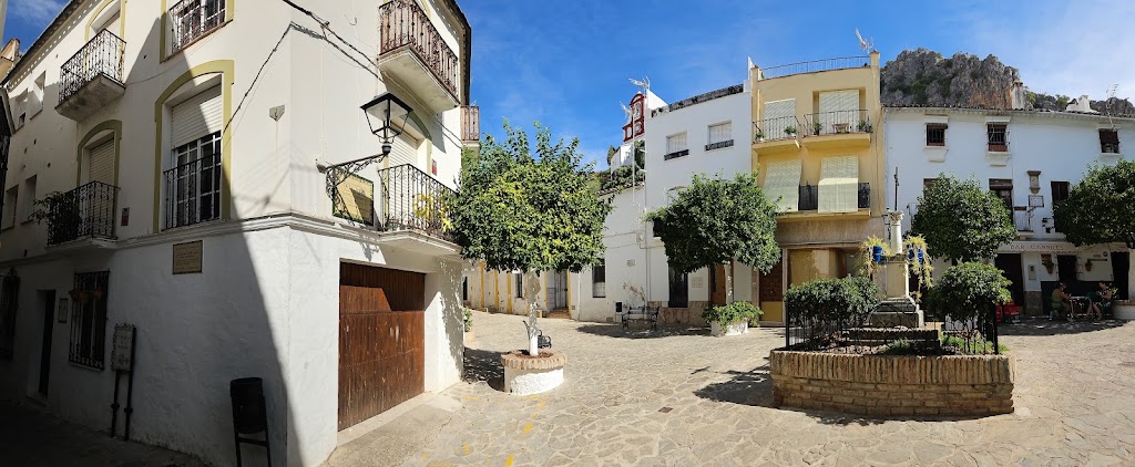 Bar La Parra — Bar Carriles