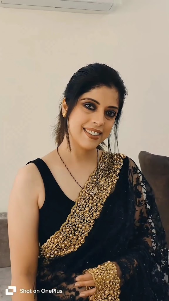 Aura By Kannica Makeup Artist Jalandhar Best Bridal Makeup Salon In Jalandhar Best Makeup Studio In Jalandhar