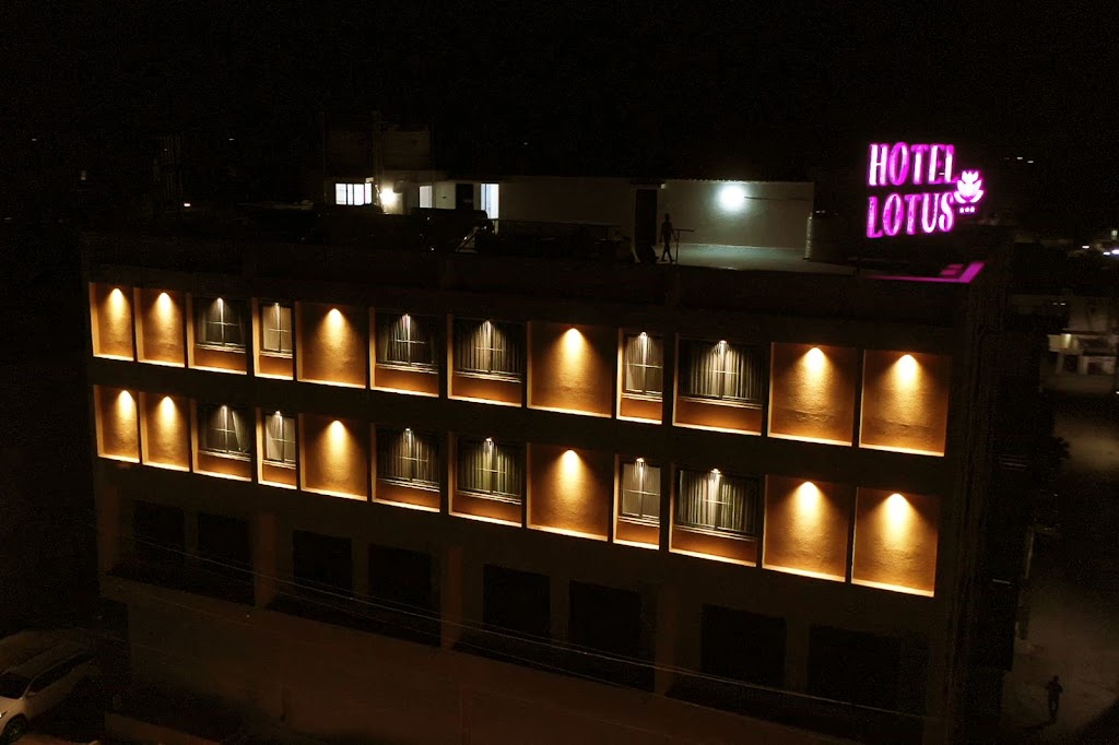 Hotel Lotus
