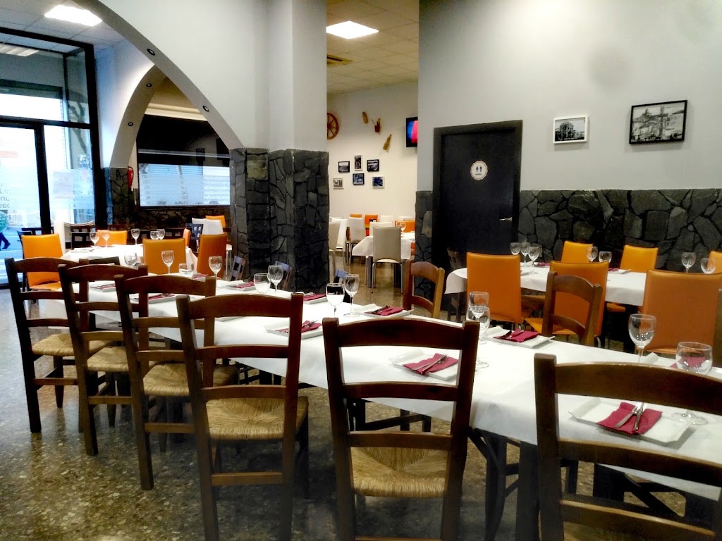 Bar Restaurante La Taperia du Mimi — Ambiente