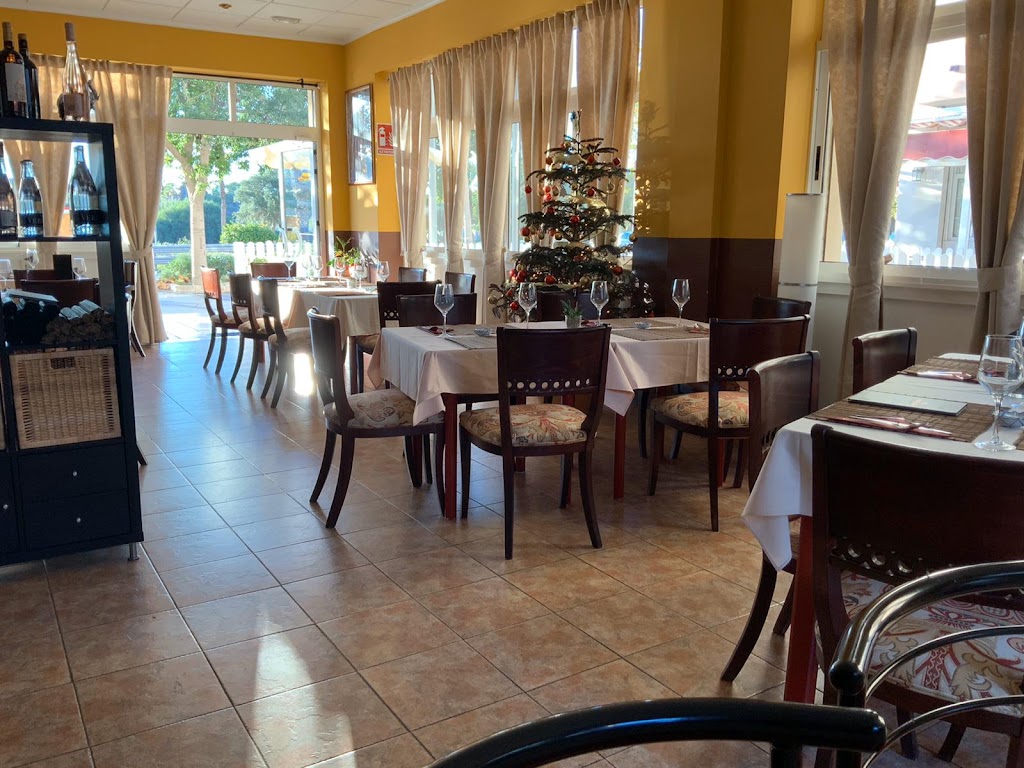AYUTTHAYA THAI — Ambiente