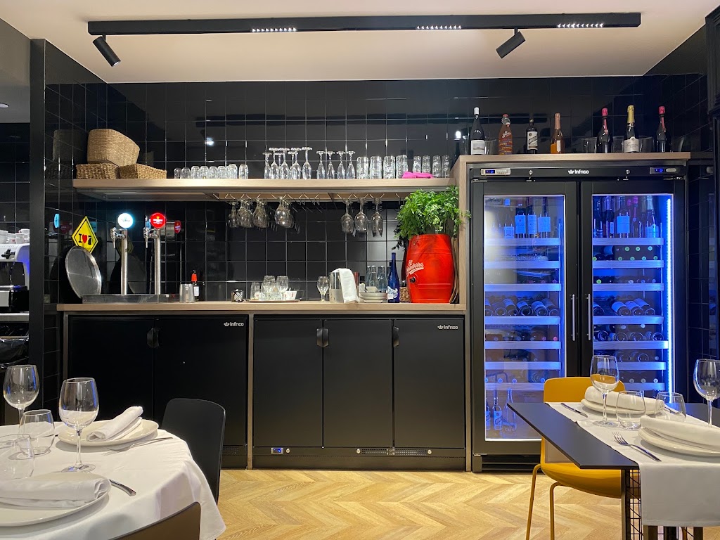 Restaurant TREMENDU Sabadell — Ambiente