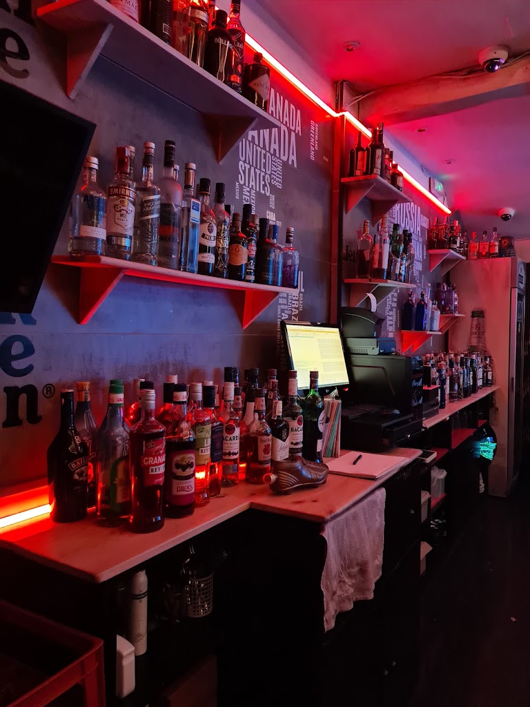 Triton — Ambiente