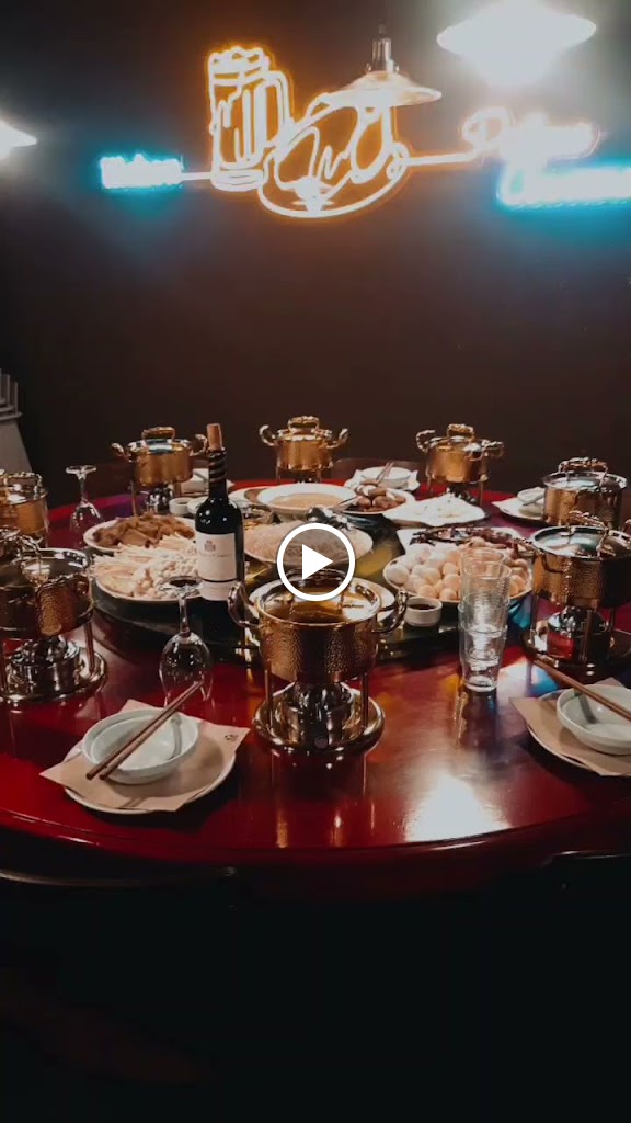 Cervecera Polleria — Videos