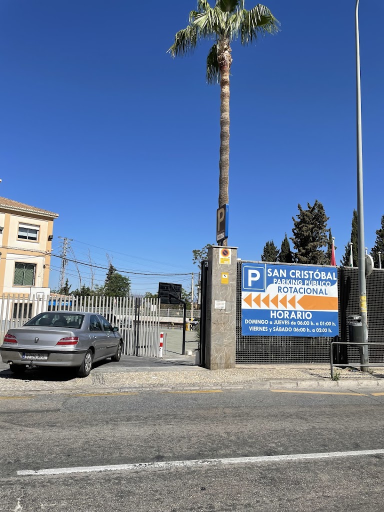San Cristobal Public Parking