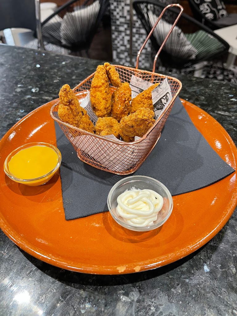 Play Hookah Snack Bar — Comida y bebida