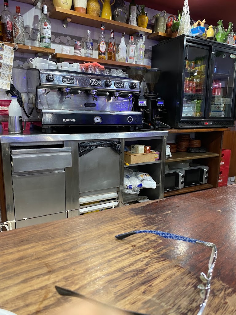 BAR La PERGOLA — Ambiente