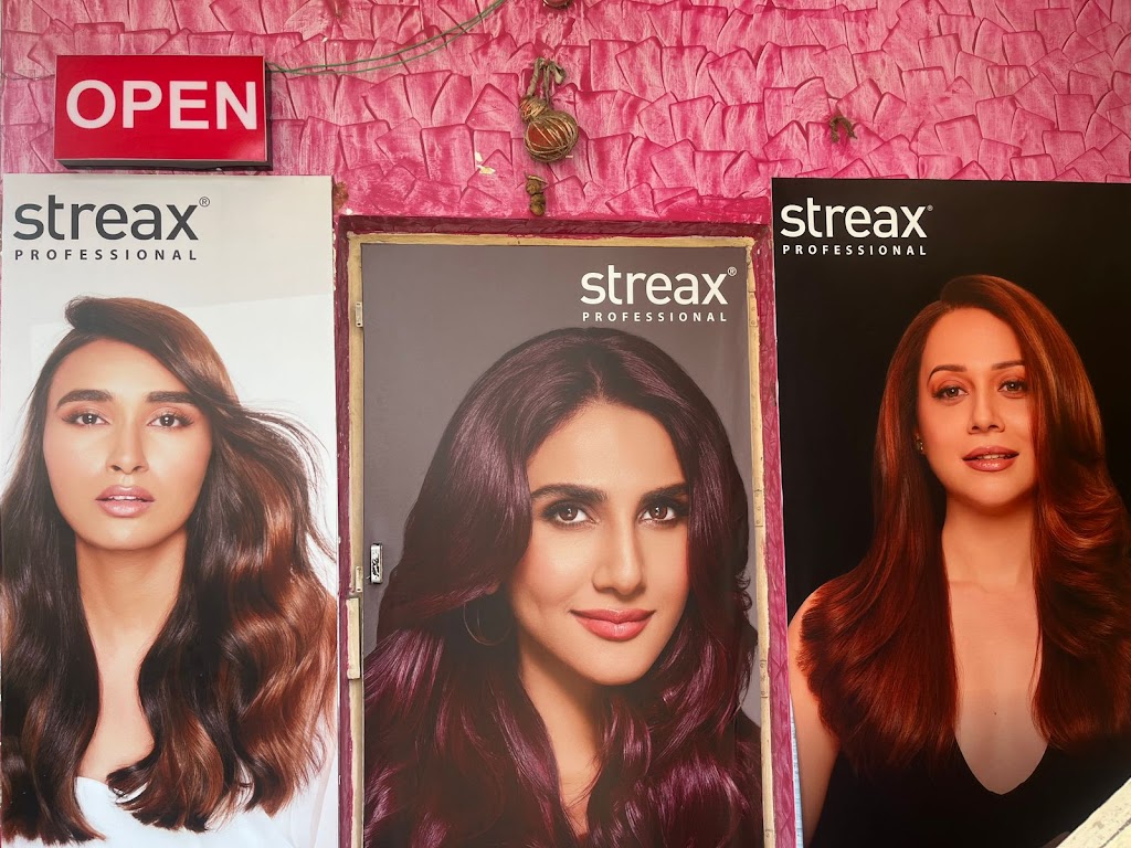 Pink And Purple Beauty Parlour