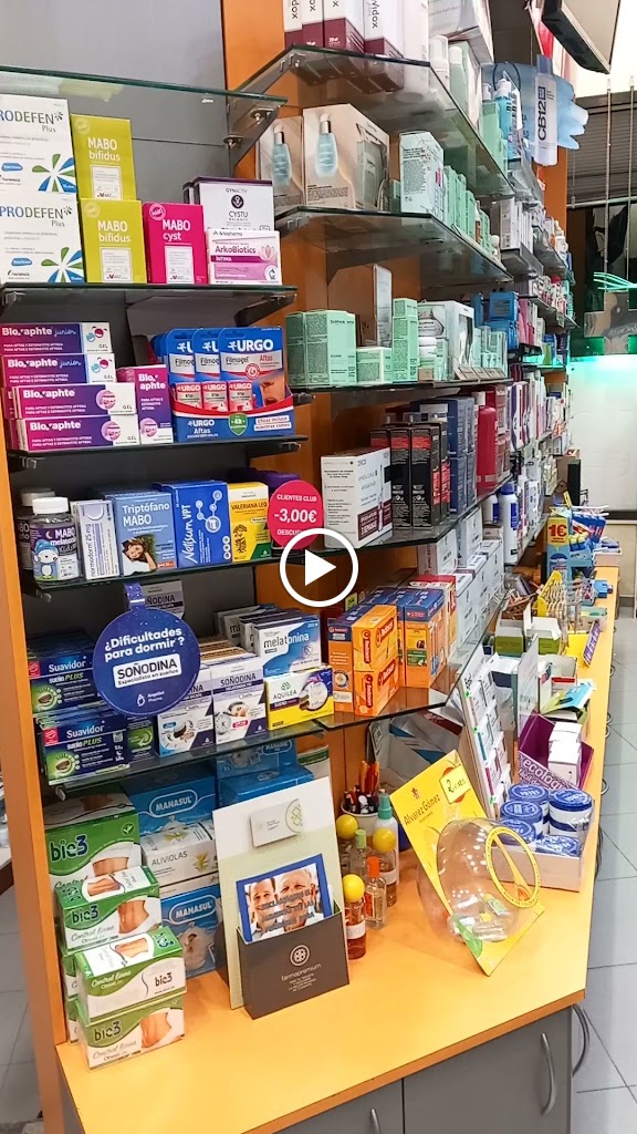 Farmacia Las Vinas 67 — Videos