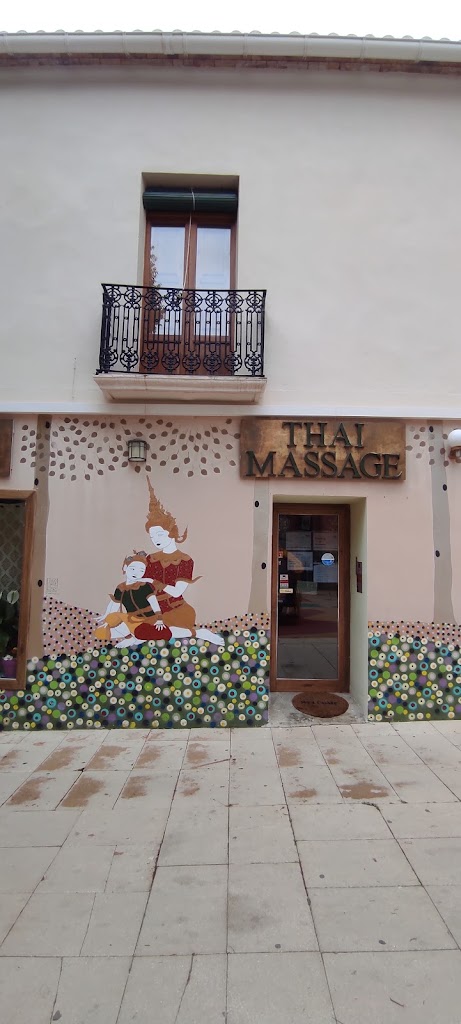 Tanakit nuadthai (thai massage)