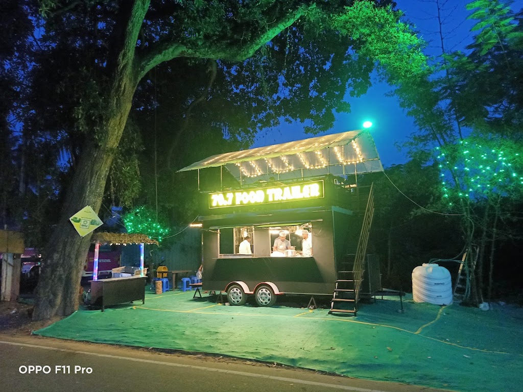 70 7 Food Trailer