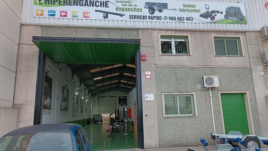 Hiperenganche Valencia — Exterior