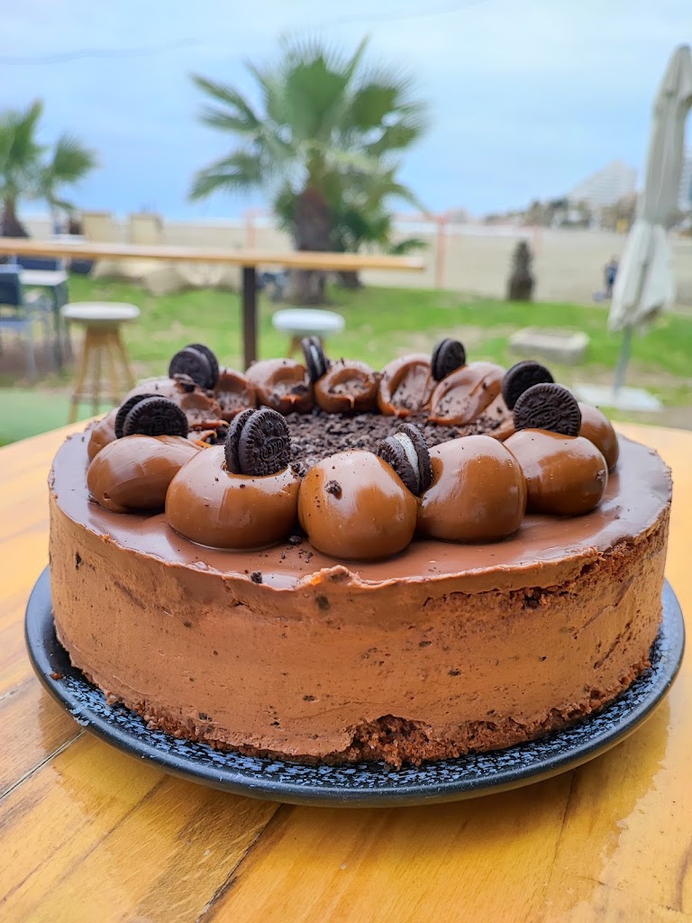Restaurante Almarina Beach — Comida y bebida