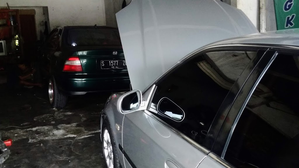 bengkel mobil BERKAH JAYA