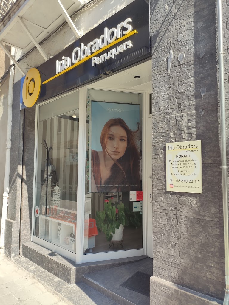 Iria Obradors Perruquers — Exterior