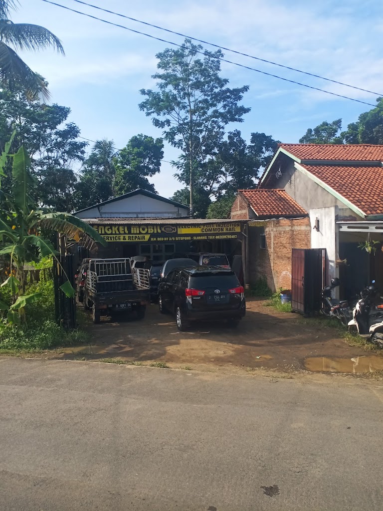 Bengkel mobil TD"injection Dan common rail"