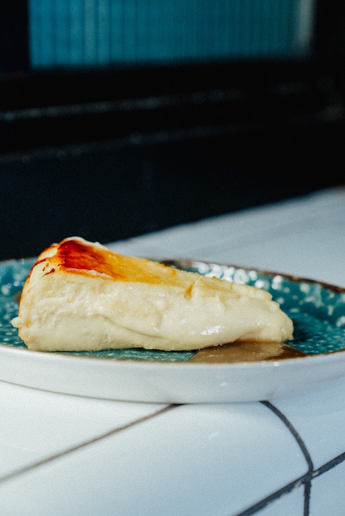 La Bodeguita del 12 — Comida y bebida