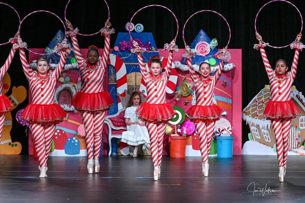  Revive Dance & Performing Arts / Glow Competitive Dance Company