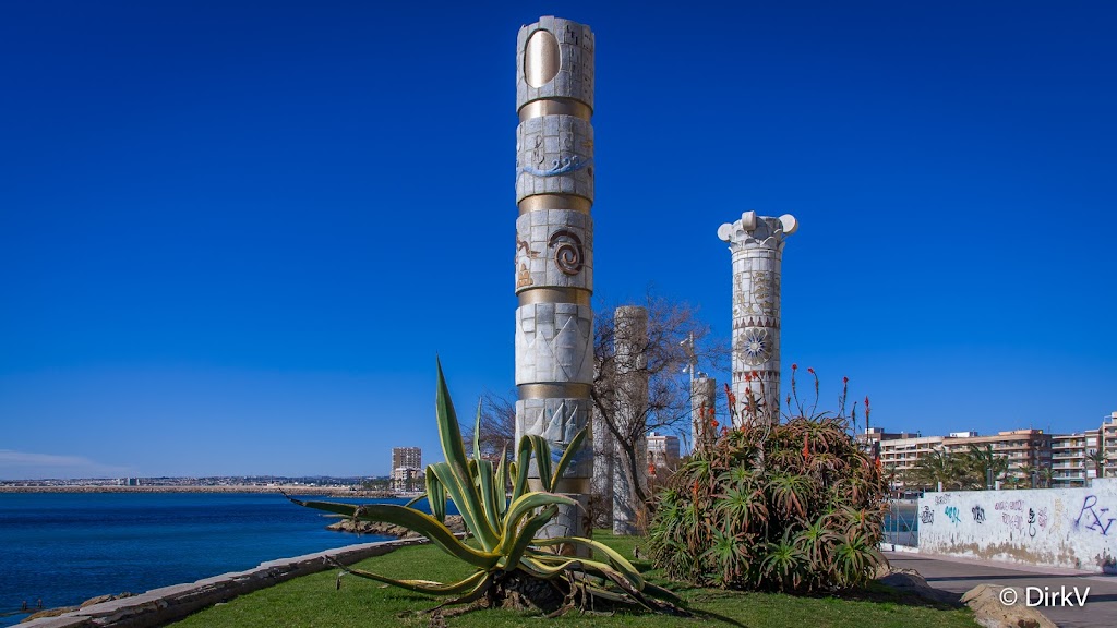 Monumento a las Culturas del Mediterraneo