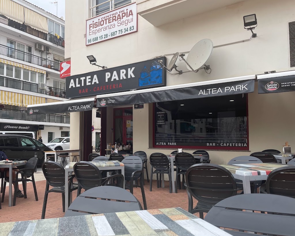 Bar Altea Park — Ambiente