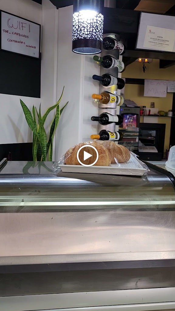 Bar The Candiless — Videos