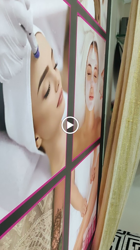 Taj Beauty World Mtm