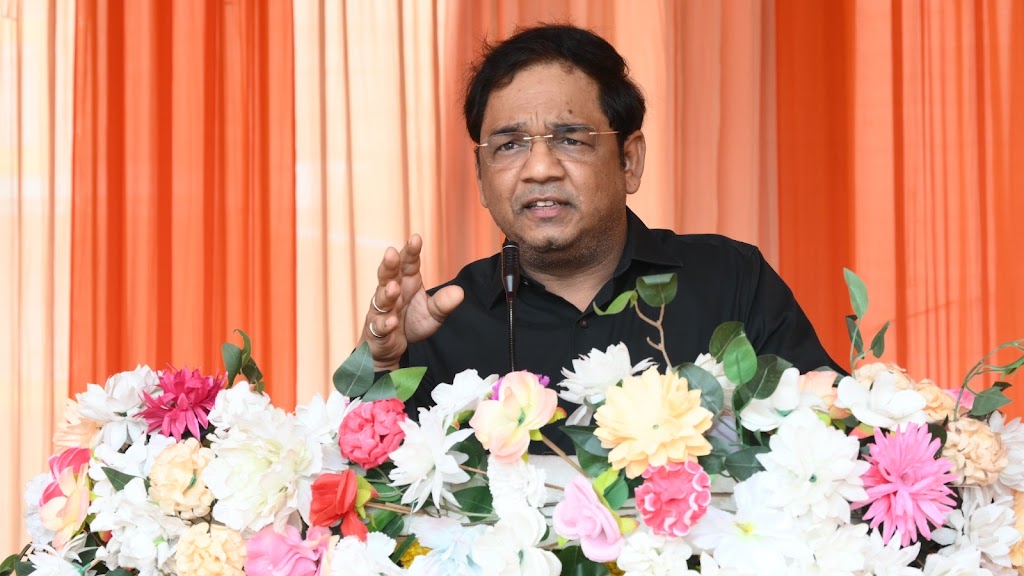 Dr. Prof Dr Neeraj Kumar