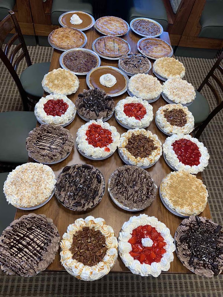  Gimi's BRF Family Restaurant