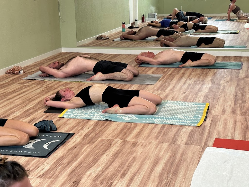  Studio Sweat Hot Yoga