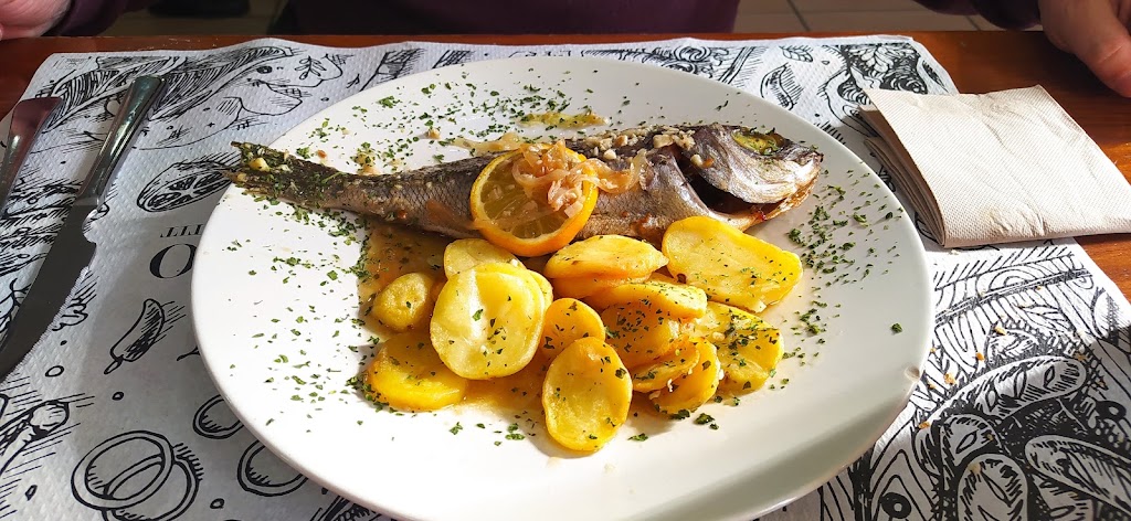 Restaurante El Rincon de Linares — Comida y bebida
