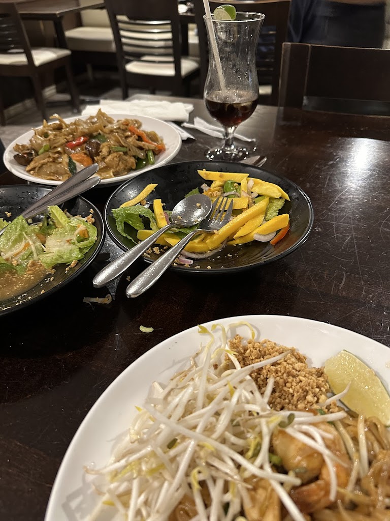 Pad thai