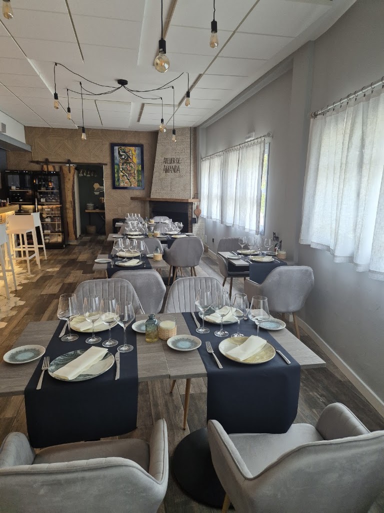 Atelier de Amanda by Summa Breogan — Ambiente