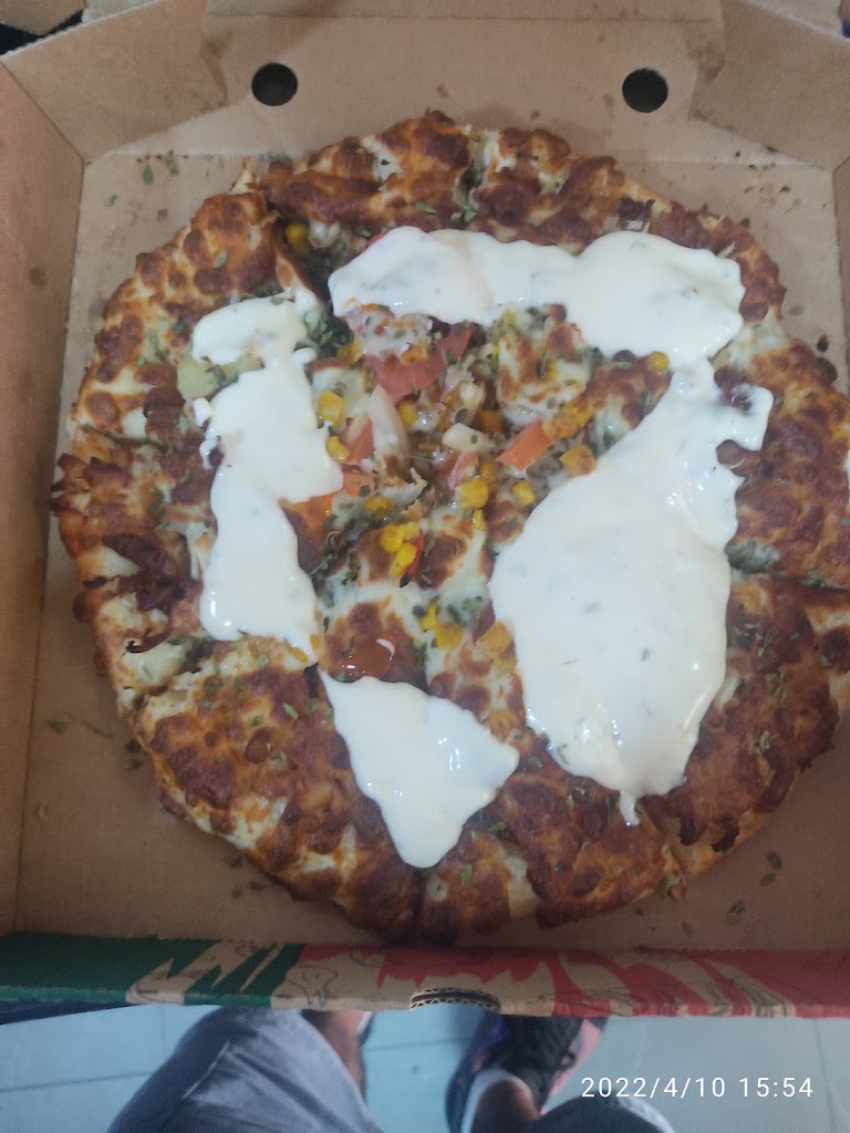 Doner Kebab Y Pizzeria — Comida y bebida