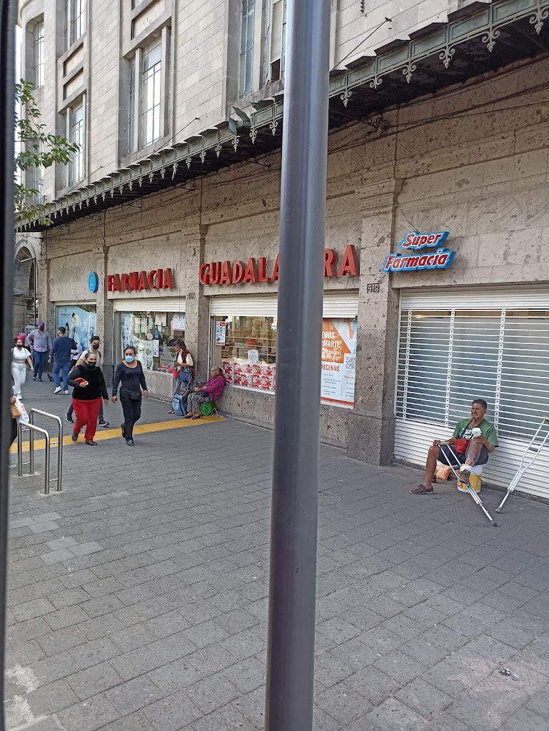 Farmacias Guadalajara La Merced