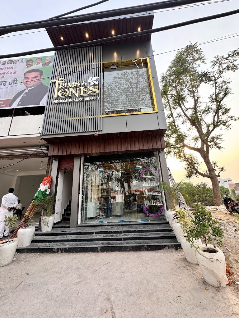 Trims Tones Salon