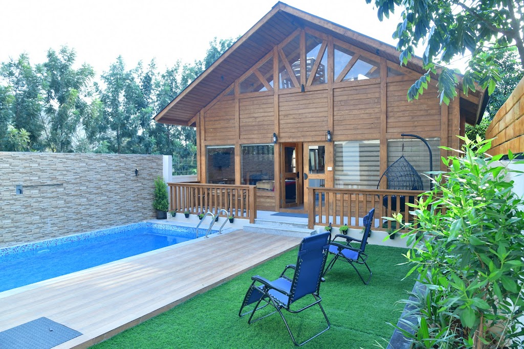 Tansi Pool Villa